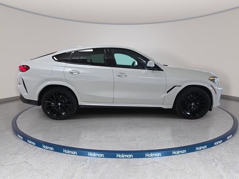 Certified 2023 BMW X6 xDrive40i w/ Executive Package AWD/4WD image 6