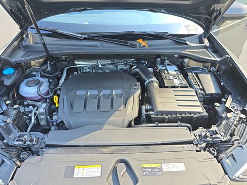 New 2025 Audi Q3 2.0T Premium image 28