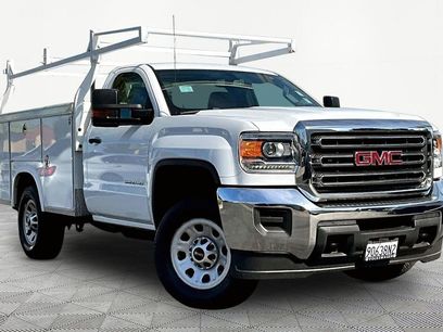 Used 2018 GMC Sierra 3500 2WD Regular Cab w/ Sierra Convenience Package