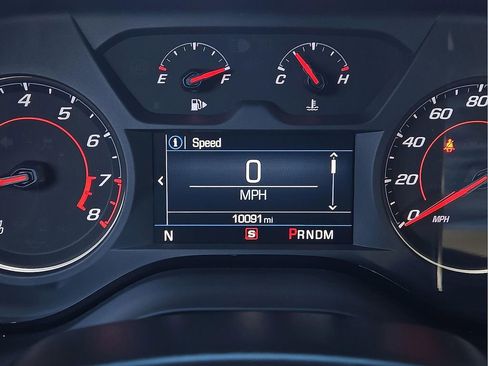 Used 2024 Chevrolet Camaro LT image 19