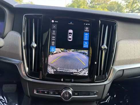 Certified 2023 Volvo S90 B6 Plus AWD/4WD image 25