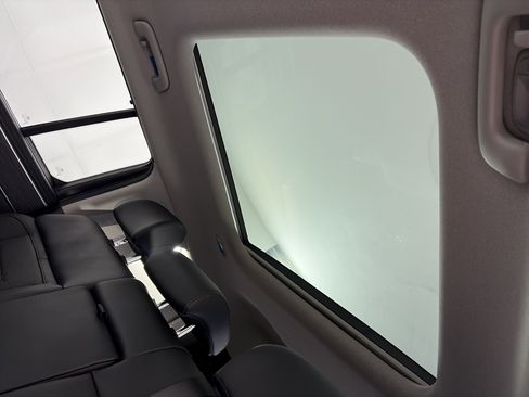 Used 2025 Hyundai Santa Fe Limited image 18