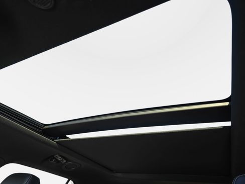 Used 2020 Ford Explorer Limited w/ Class III Trailer Tow Package image 12