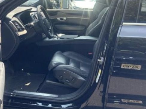Used 2024 Volvo XC90 B6 Ultimate AWD/4WD image 2