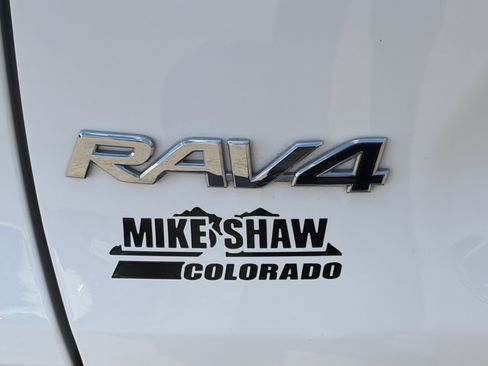Used 2024 Toyota RAV4 LE AWD/4WD image 16