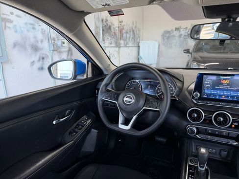 Used 2025 Nissan Sentra SV image 32