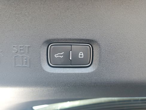 New 2026 Lincoln Navigator L Reserve AWD/4WD image 35
