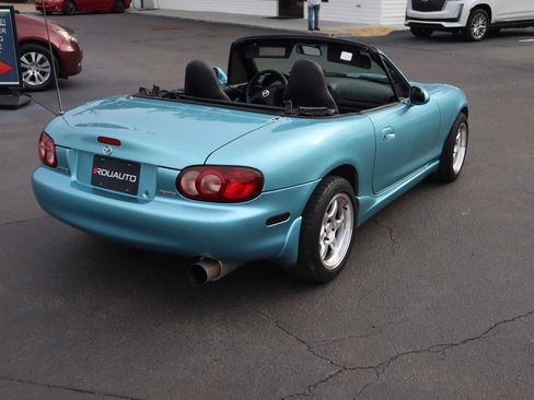 Used 2002 MAZDA MX-5 Miata LS image 8