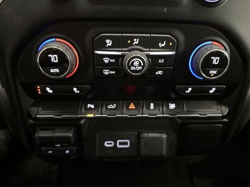 Used 2021 Chevrolet Silverado 2500 LT w/ All Star Edition AWD/4WD image 41