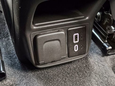 Used 2026 Chevrolet TrailBlazer RS w/ Convenience Package AWD/4WD image 23