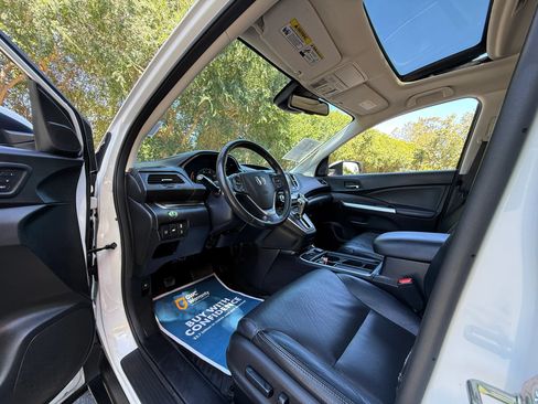 Used 2016 Honda CR-V Touring image 9