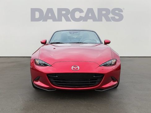 Used 2023 MAZDA MX-5 Miata Grand Touring RWD image 2