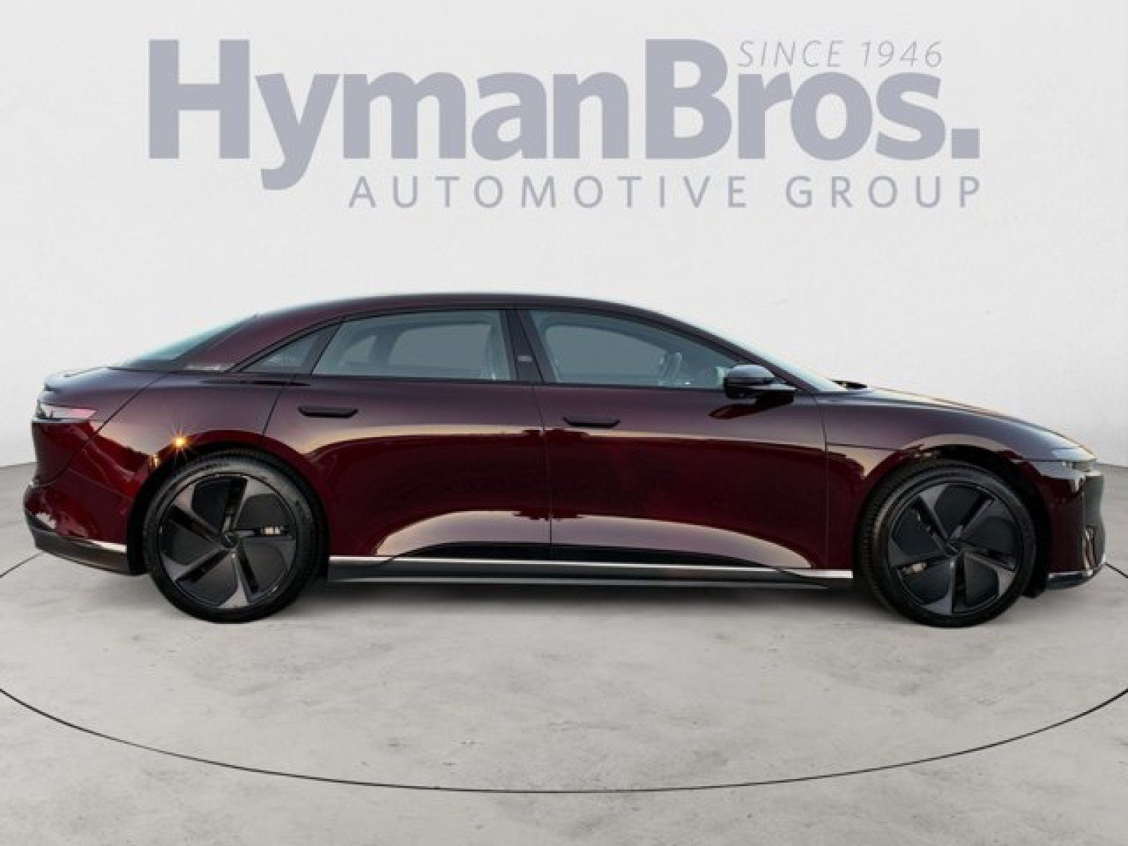Used 2024 Lucid Air Touring AWD/4WD image 2