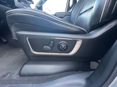 Used 2020 RAM 1500 Limited AWD/4WD image 20