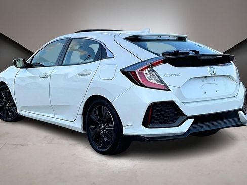Used 2019 Honda Civic EX image 4