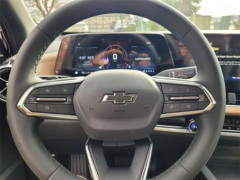 New 2026 Chevrolet Equinox ACTIV image 12