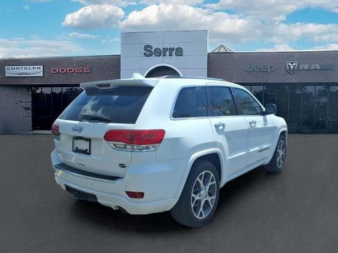 Used 2019 Jeep Grand Cherokee Overland AWD/4WD image 6