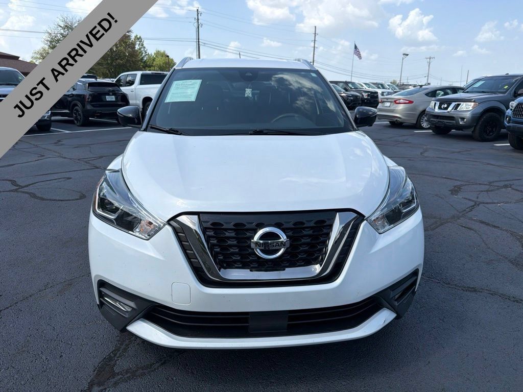 Certified 2020 Nissan Kicks SR w/ SR Premium Package FWD image 2