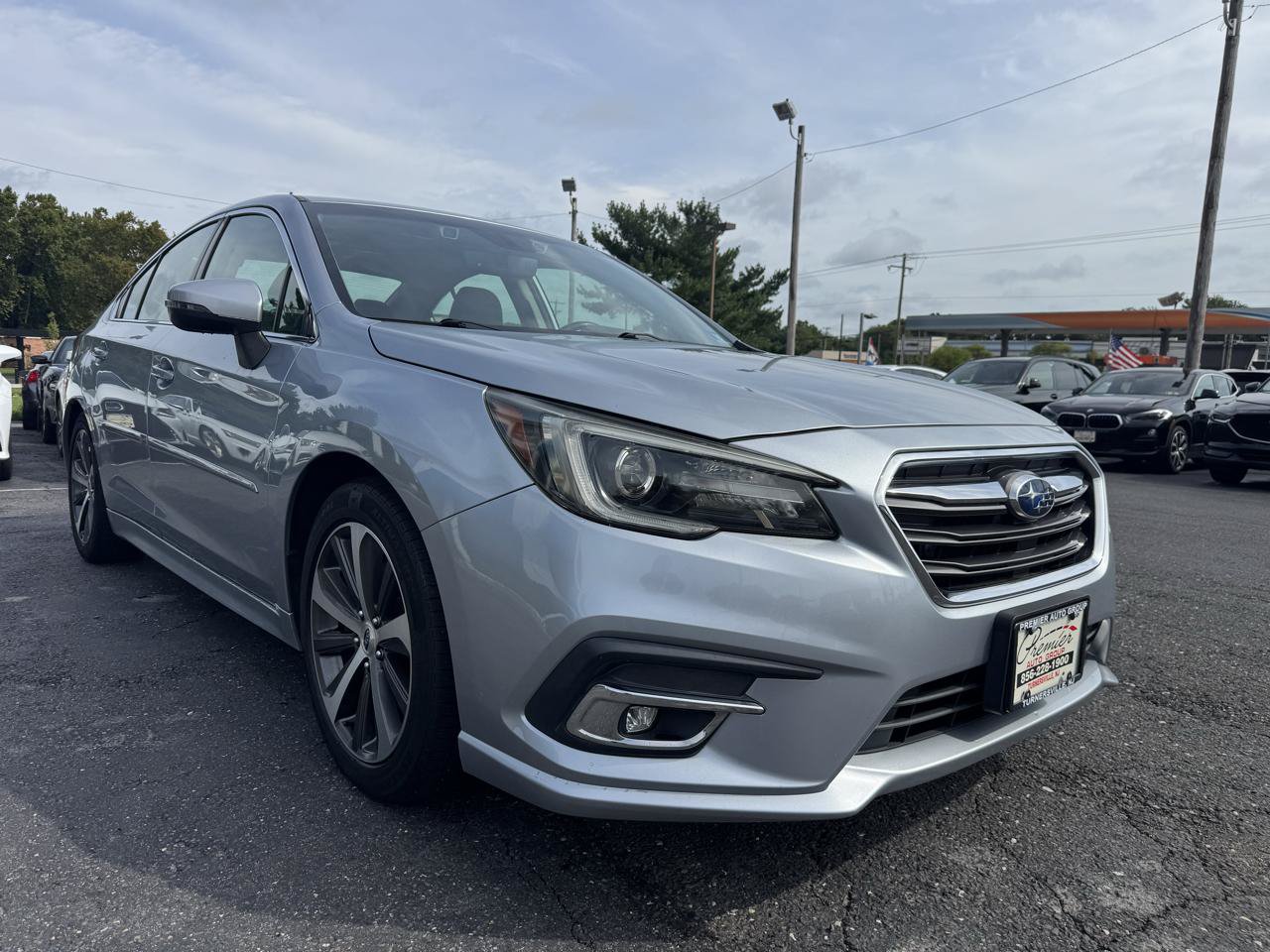Used 2018 Subaru Legacy 3.6R Limited AWD/4WD image 3