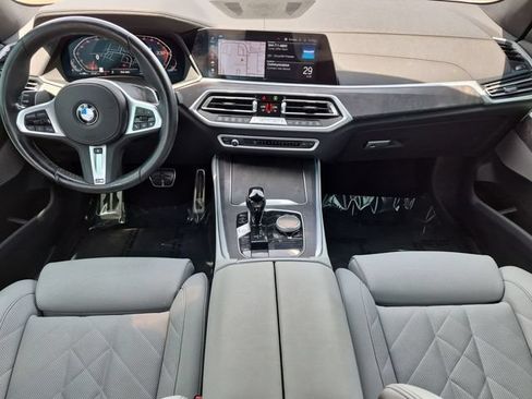 Used 2023 BMW X5 xDrive40i w/ M Sport Package AWD/4WD image 13