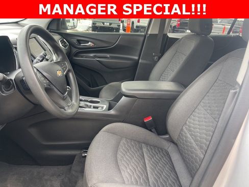 Used 2020 Chevrolet Equinox LT image 16