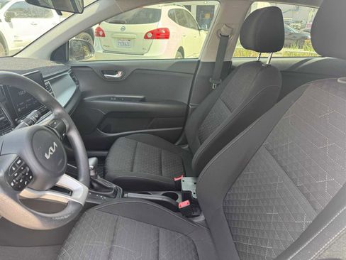 Used 2023 Kia Rio LX image 5