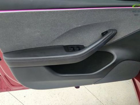 Used 2025 Tesla Model 3 Long Range RWD image 34