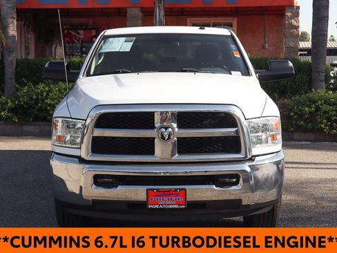 Used 2018 RAM 2500 Tradesman w/ Chrome Appearance Group RWD image 3