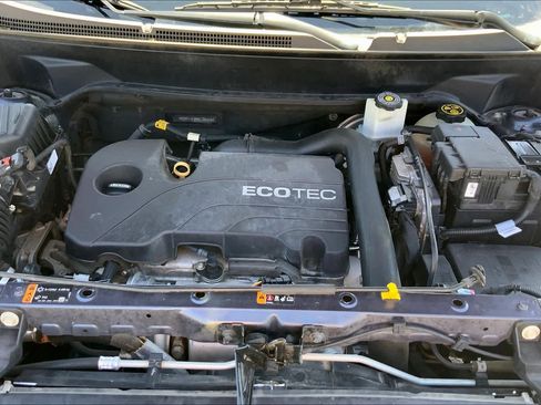 Used 2019 Chevrolet Equinox LS image 31