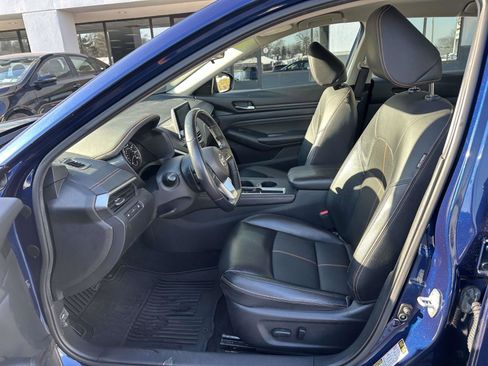 Used 2019 Nissan Altima 2.5 SR image 14