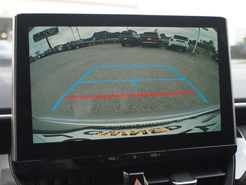 Used 2026 Toyota Corolla XLE FWD image 4