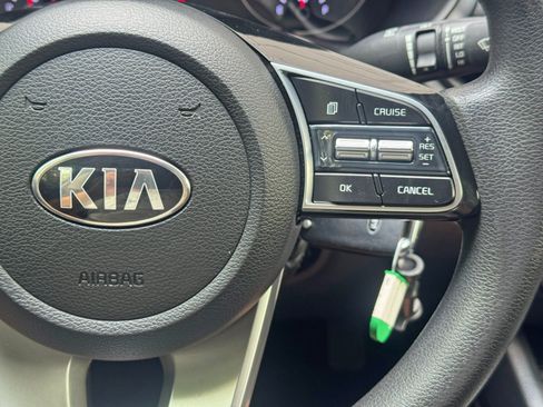 Used 2021 Kia Forte LXS FWD image 20