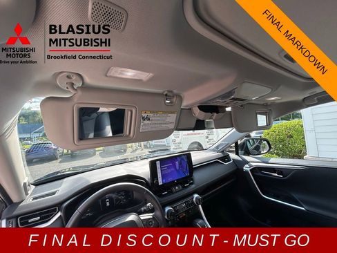 Used 2023 Toyota RAV4 Limited image 76