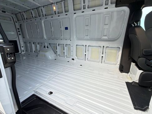 New 2025 Mercedes-Benz Sprinter 2500 image 8