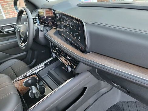 New 2025 Chevrolet Tahoe High Country image 19