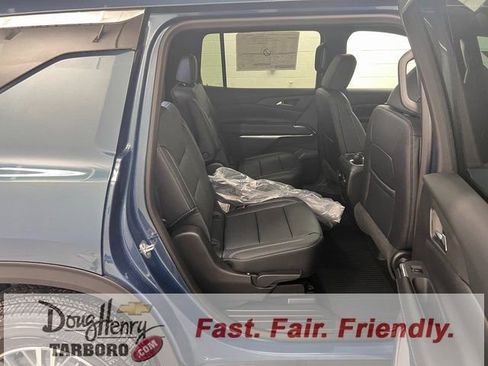 New 2026 Chevrolet Traverse LT w/ Driver Confidence Package FWD image 41