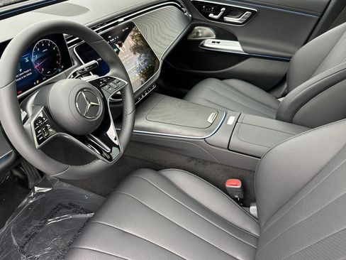 Used 2026 Mercedes-Benz E 350 Sedan image 4