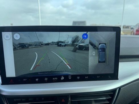 Used 2023 Ford Escape Platinum image 18