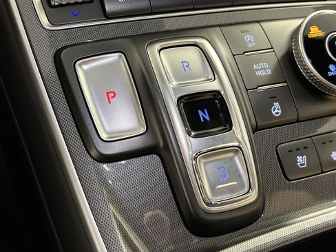 Used 2022 Hyundai Santa Fe Calligraphy image 22