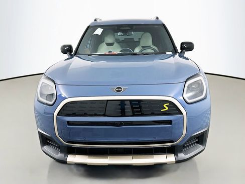 New 2025 MINI Cooper Countryman SE w/ Comfort Package Max image 2