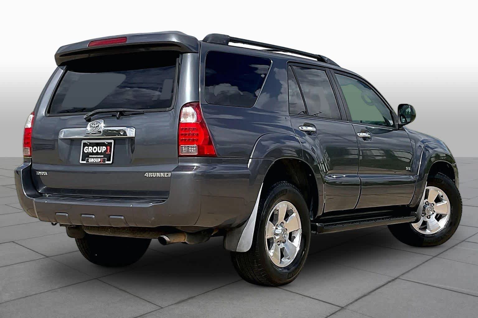 Used 2008 Toyota 4Runner SR5 RWD image 12