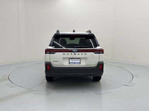 Used 2026 Subaru Outback Touring XT AWD/4WD image 5