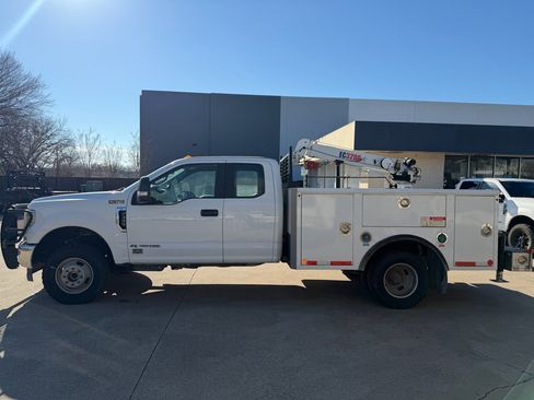 Used 2018 Ford F350 XL w/ Power Equipment Group image 7