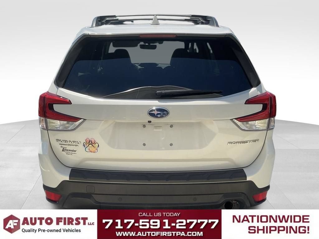 Used 2020 Subaru Forester Limited w/ Popular Package #3 AWD/4WD image 3
