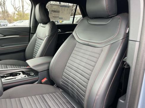 New 2026 Ford Explorer ST-Line image 26