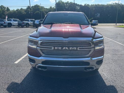 Used 2019 RAM 1500 Laramie AWD/4WD image 2