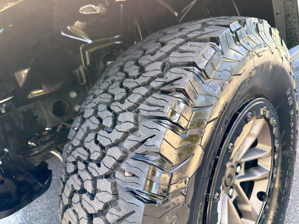 Used 2025 Jeep Wrangler Unlimited Rubicon 392 AWD/4WD image 14