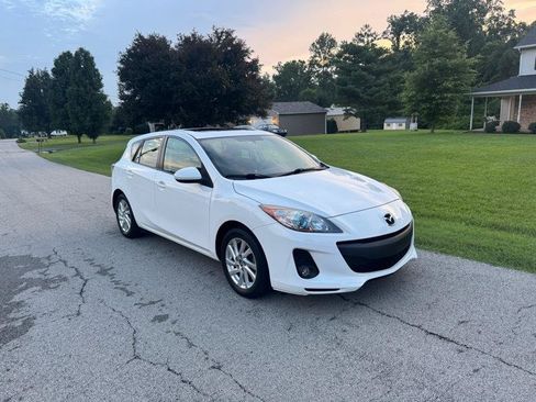Used 2013 MAZDA MAZDA3 i Touring FWD image 3