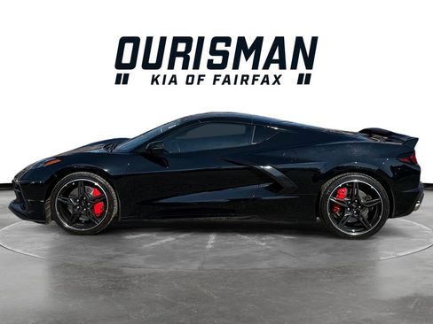 Used 2023 Chevrolet Corvette Stingray Coupe w/ Z51 Performance Package image 3