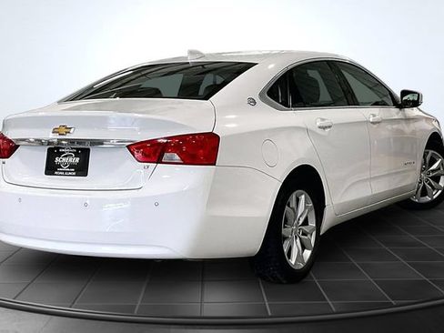 Used 2016 Chevrolet Impala LT w/ Convenience Package FWD image 2